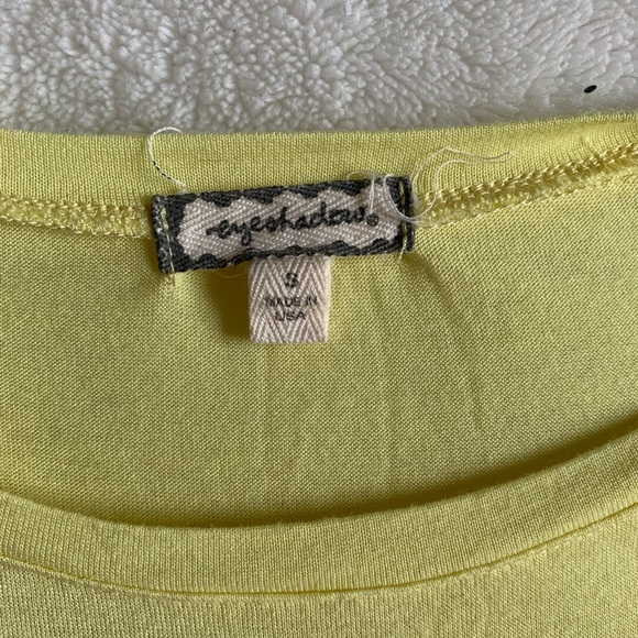 Eyeshadow Resting Beach Face Graphic Shirt - Picture 6 of 6